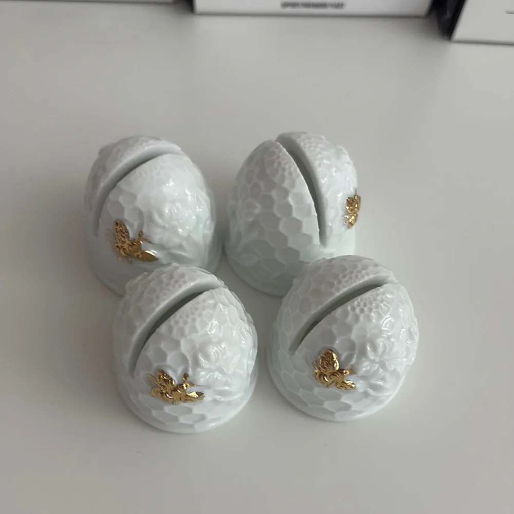 Williams Sonoma 4 sets White Honeycomb Place Card Holders with Gold Bee Accent